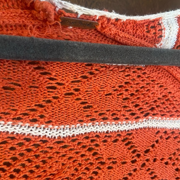 Free people pumpkin spice orange and white knot sweater. One size. Fits like 1x - Picture 6 of 6